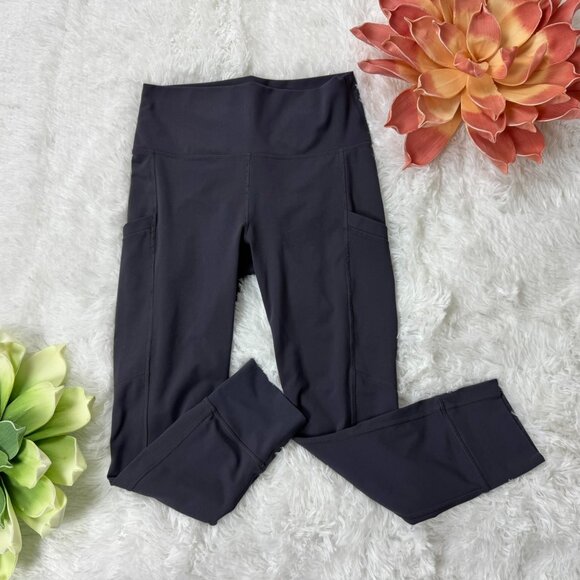 Fabletics Powerhold Capri Leggings Gray Size S - Picture 1 of 10